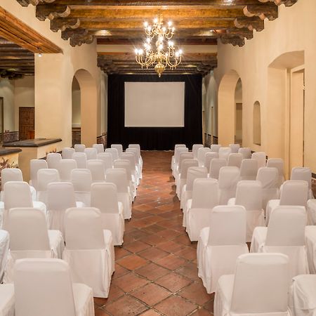 Hotel Quinta Real Puebla Exteriér fotografie The theater at the Hotel El Mesón