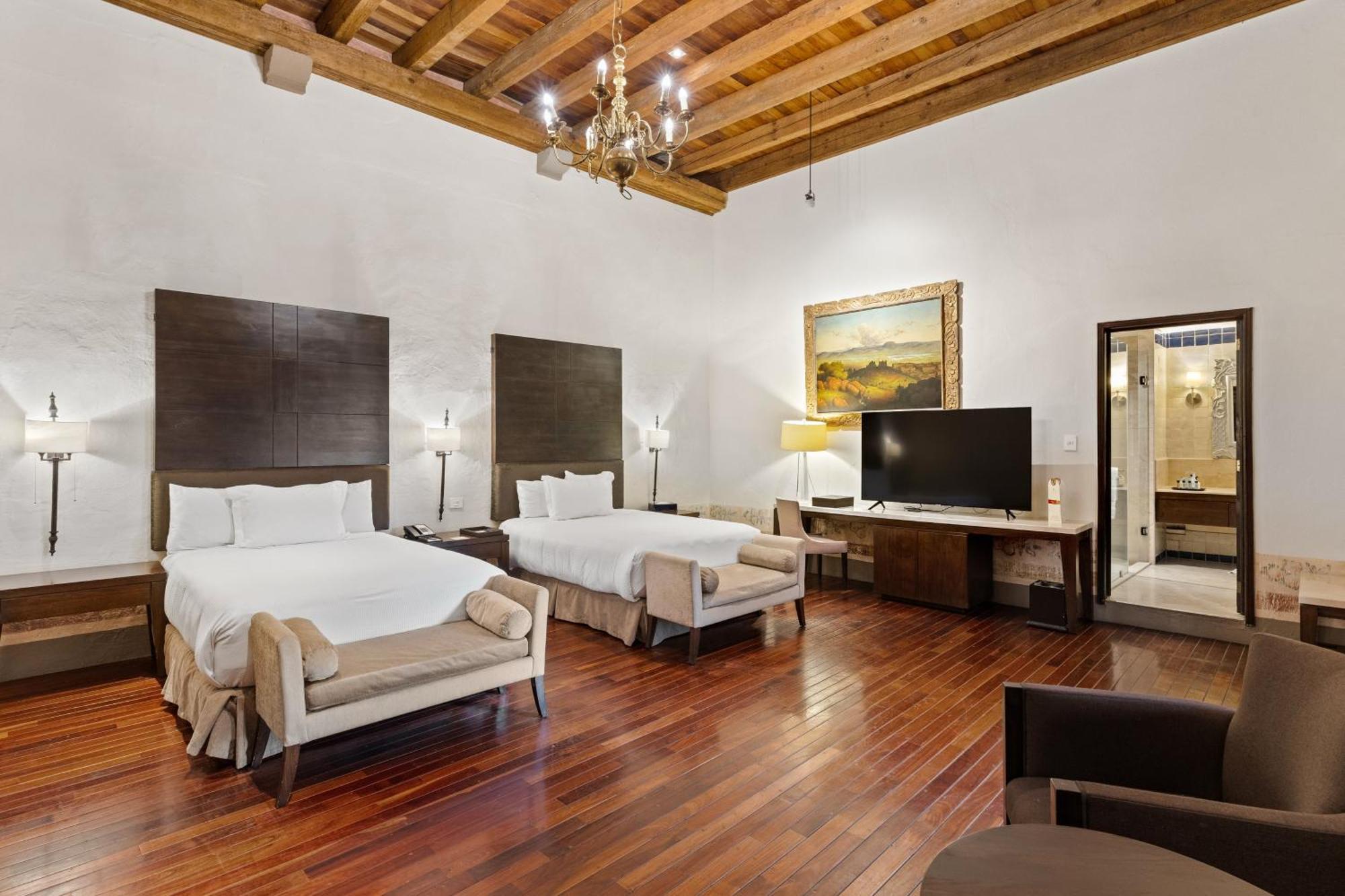 Hotel Quinta Real Puebla Exteriér fotografie Suite at Hotel El Dorado