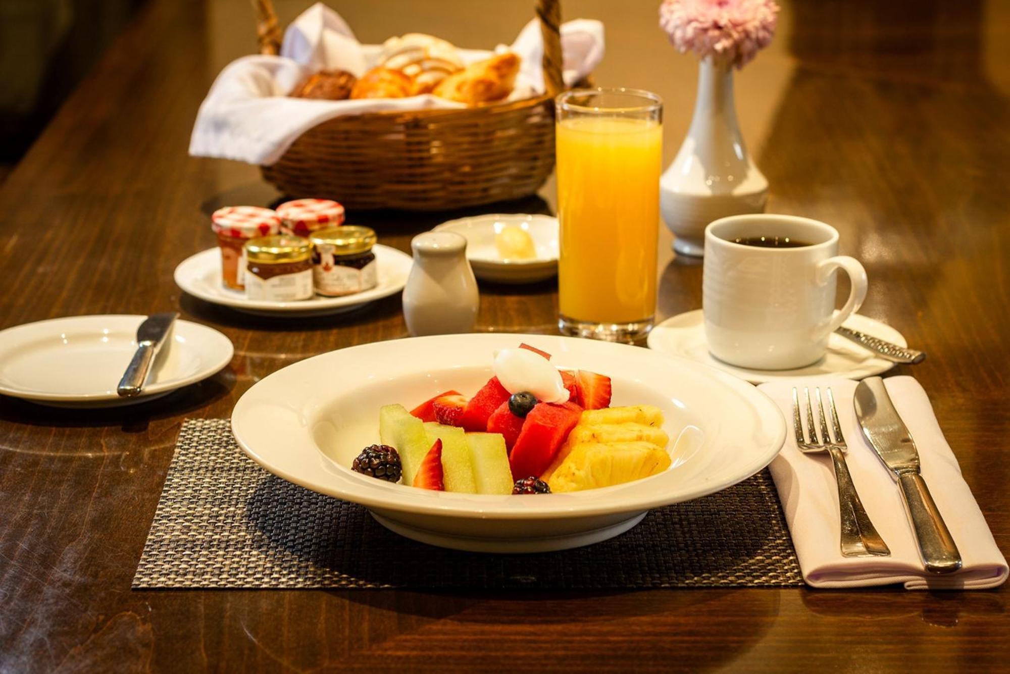Hotel Quinta Real Puebla Exteriér fotografie A fruit salad