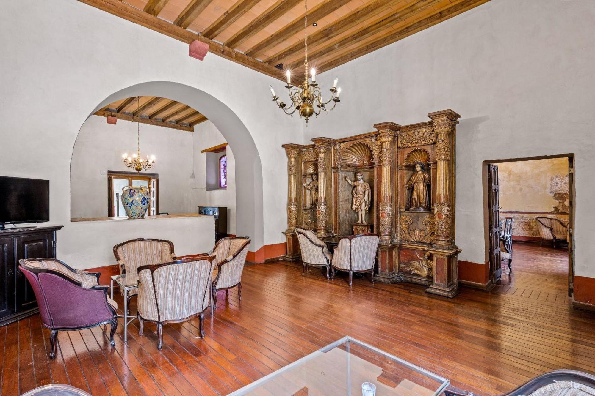 Hotel Quinta Real Puebla Exteriér fotografie Interior of the house