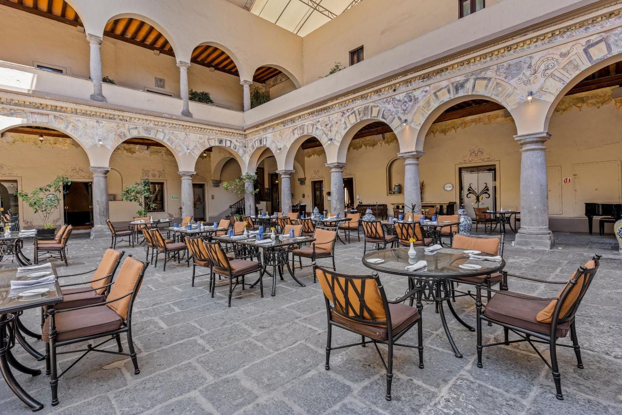 Hotel Quinta Real Puebla Exteriér fotografie Restaurant